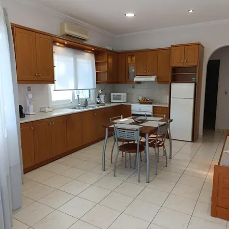 Apartament Evia Family Paradise 2 Mesochoria